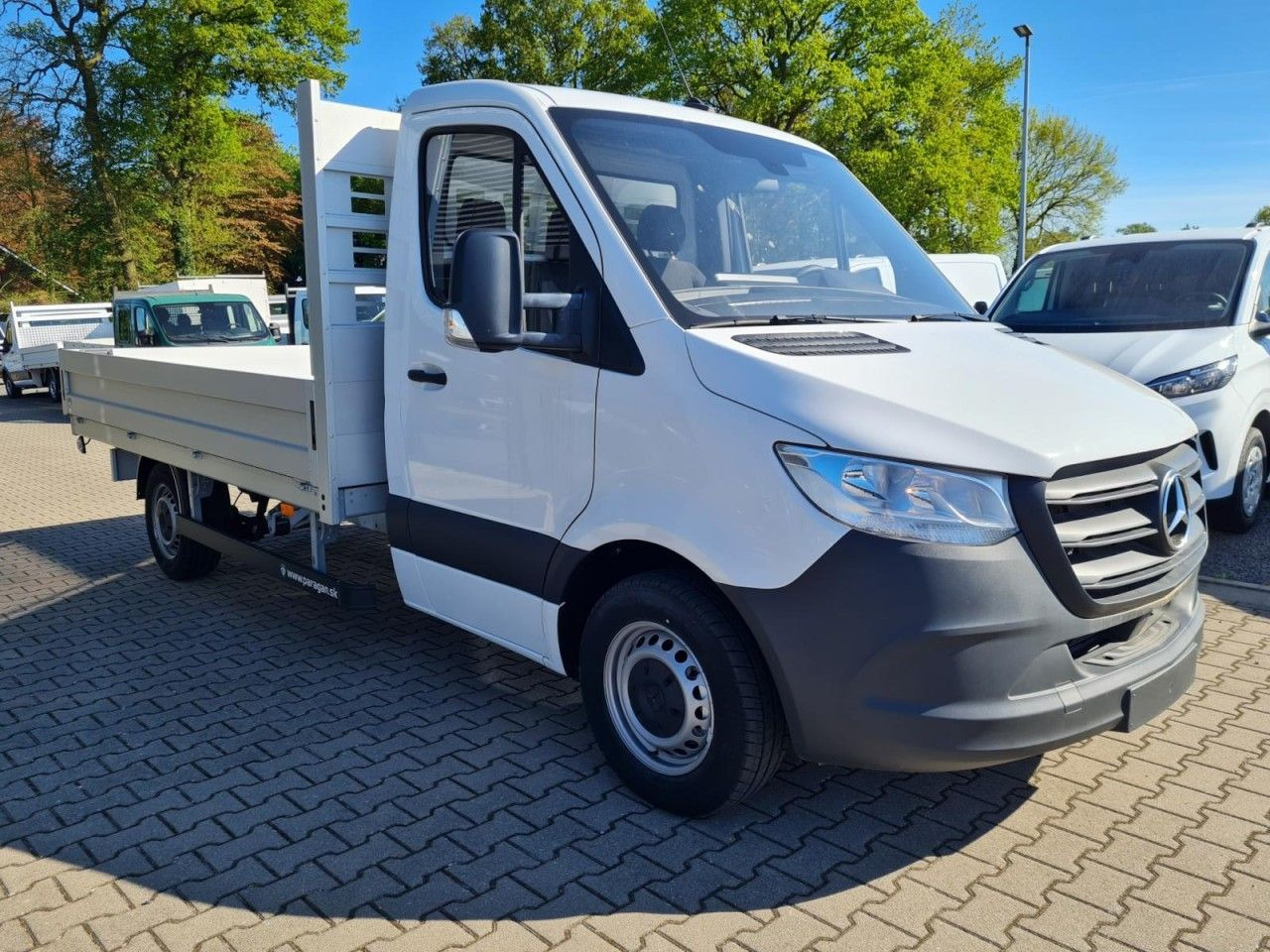 Mercedes-Benz Sprinter 315 CDI Pritsche MR L3 KLIMA TEMPOMAT - Малотоннажный бортовой грузовик: фото 3 Mercedes-Benz Sprinter 315 CDI Pritsche MR L3 KLIMA TEMPOMAT - Малотоннажный бортовой грузовик: фото 3