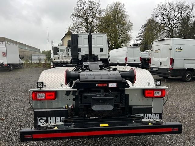 Iveco X-WAY AS280X49Y/PS ON Abrollkipper Hiab 21S.... - Крюковой мультилифт: фото 5 Iveco X-WAY AS280X49Y/PS ON Abrollkipper Hiab 21S.... - Крюковой мультилифт: фото 5