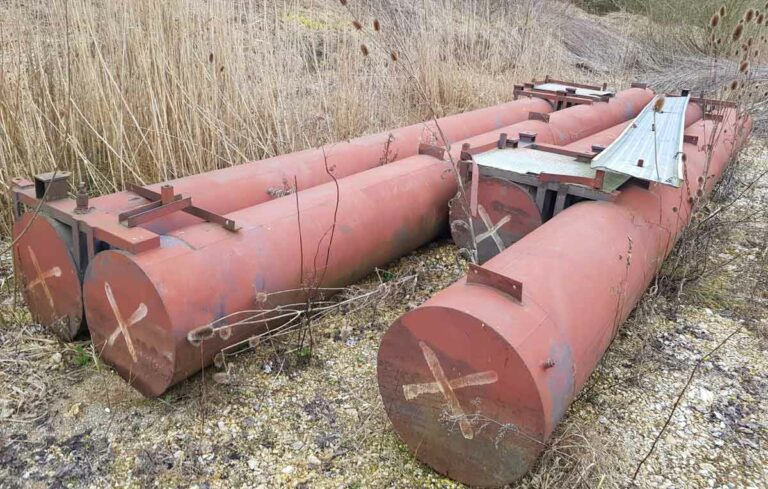 Pontons - Строительная техника: фото 1