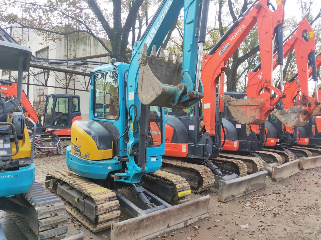 Kubota KX135 - Мини-экскаватор: фото 1 Kubota KX135 - Мини-экскаватор: фото 1
