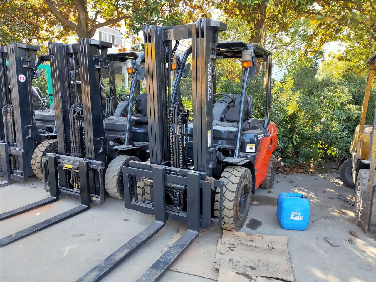 Toyota 8FDN30 - Дизельный погрузчик: фото 1 Toyota 8FDN30 - Дизельный погрузчик: фото 1