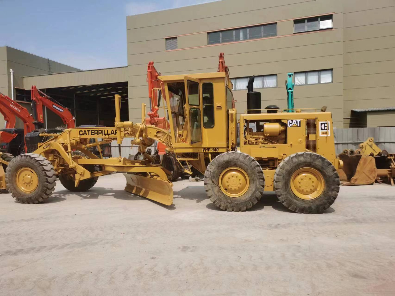 Caterpillar 140G - Грейдер: фото 1