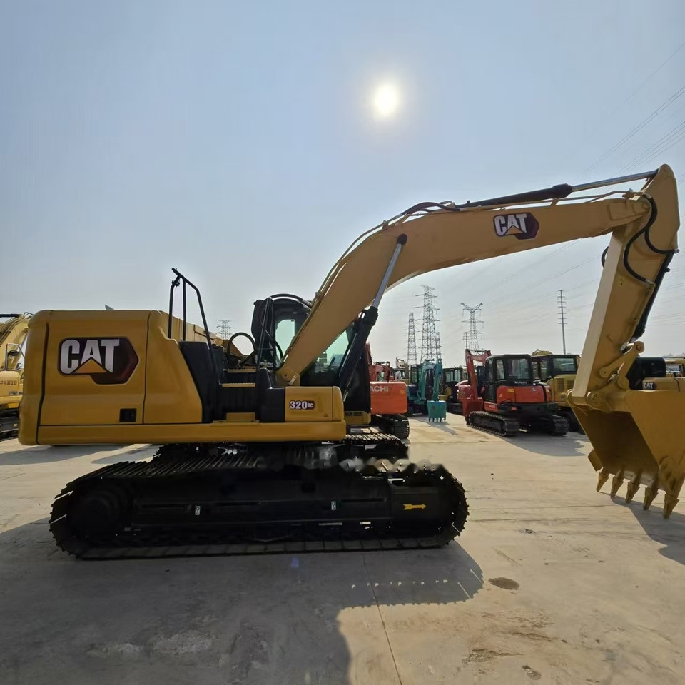 Caterpillar 320GC - Гусеничный экскаватор: фото 1 Caterpillar 320GC - Гусеничный экскаватор: фото 1