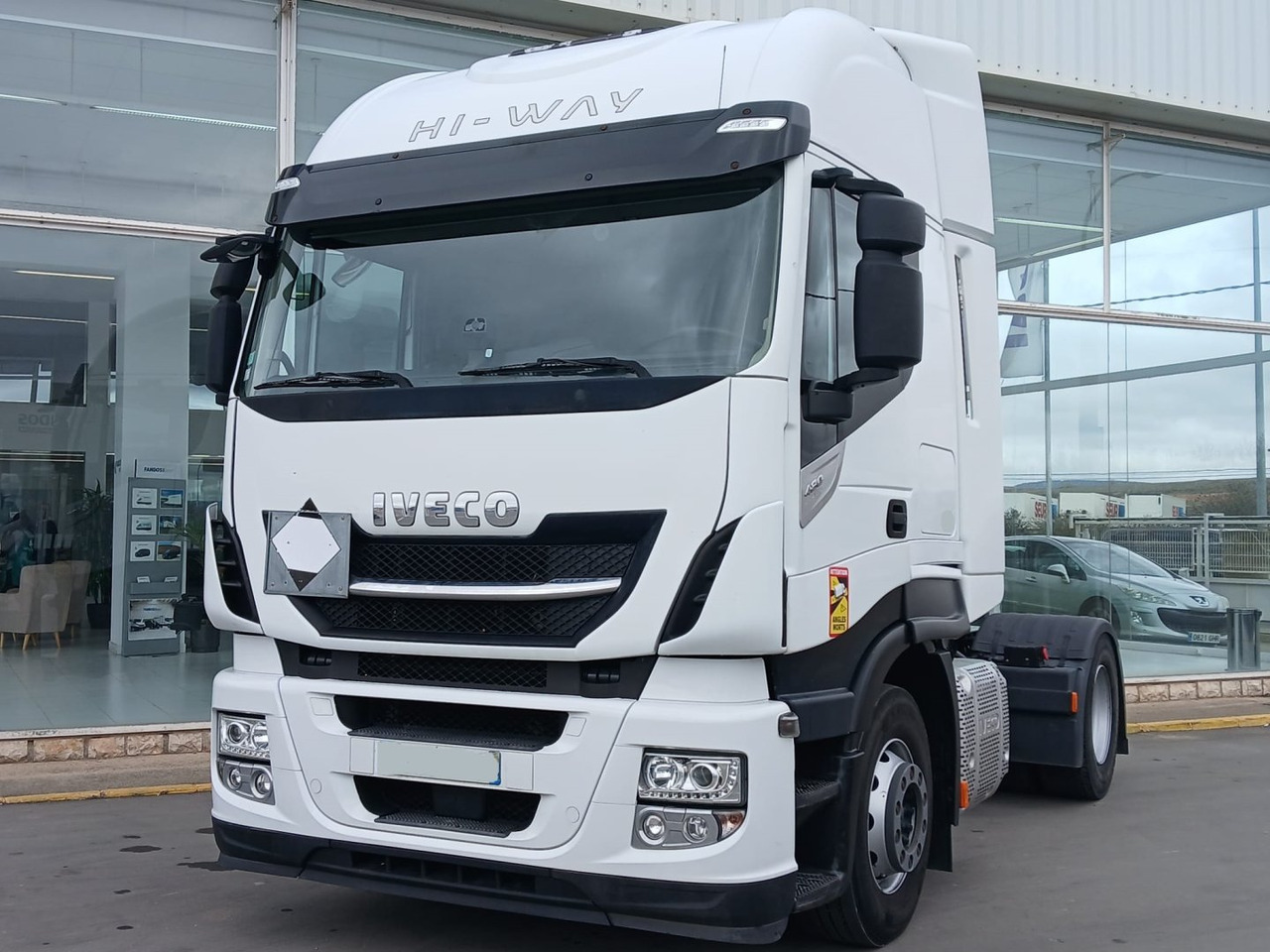 Cabeza Tractora IVECO AS440S48T/P HI WAY AUTOMATICO CON INTARDER - Тягач: фото 1 Cabeza Tractora IVECO AS440S48T/P HI WAY AUTOMATICO CON INTARDER - Тягач: фото 1