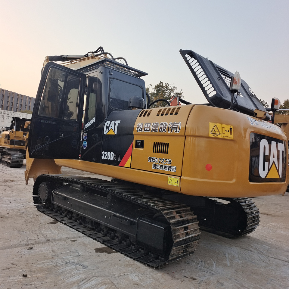 CAT 320 D 2 CATERPILLAR 320D2 Caterpillar 320d2l - Гусеничный экскаватор: фото 1