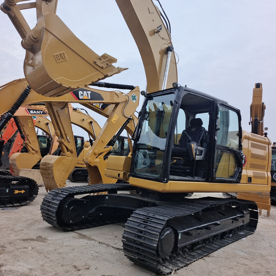 CAT 320 GC CATERPILLAR 320GC - Гусеничный экскаватор: фото 1 CAT 320 GC CATERPILLAR 320GC - Гусеничный экскаватор: фото 1