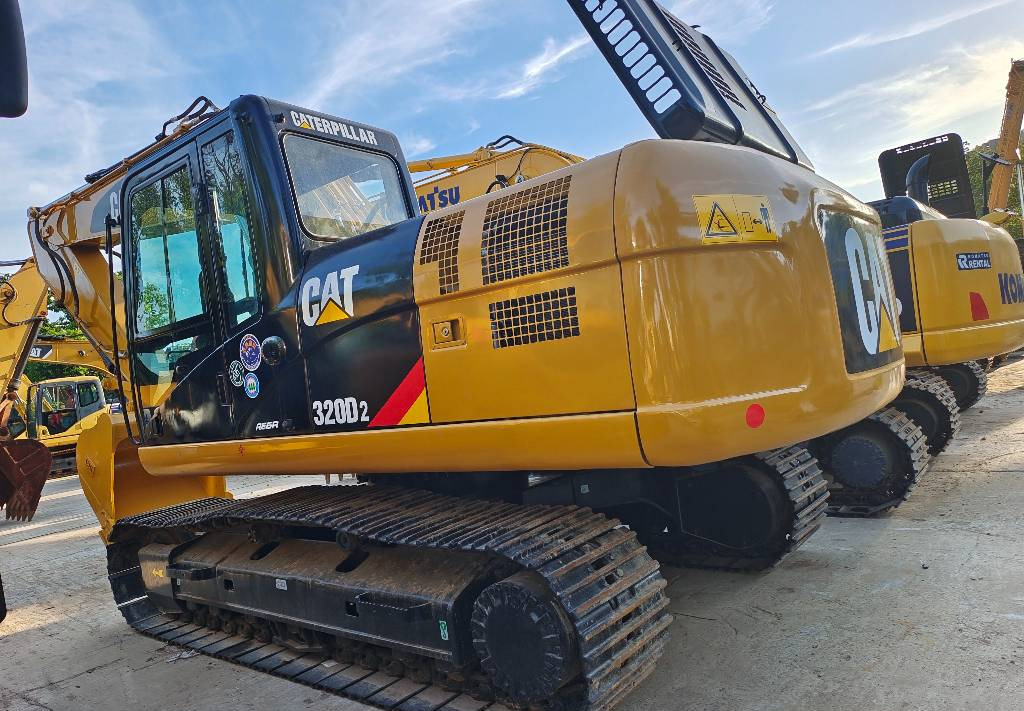 Caterpillar 320 D CATERPILLAR 320 CAT 320 D GC D2L - Гусеничный экскаватор: фото 1