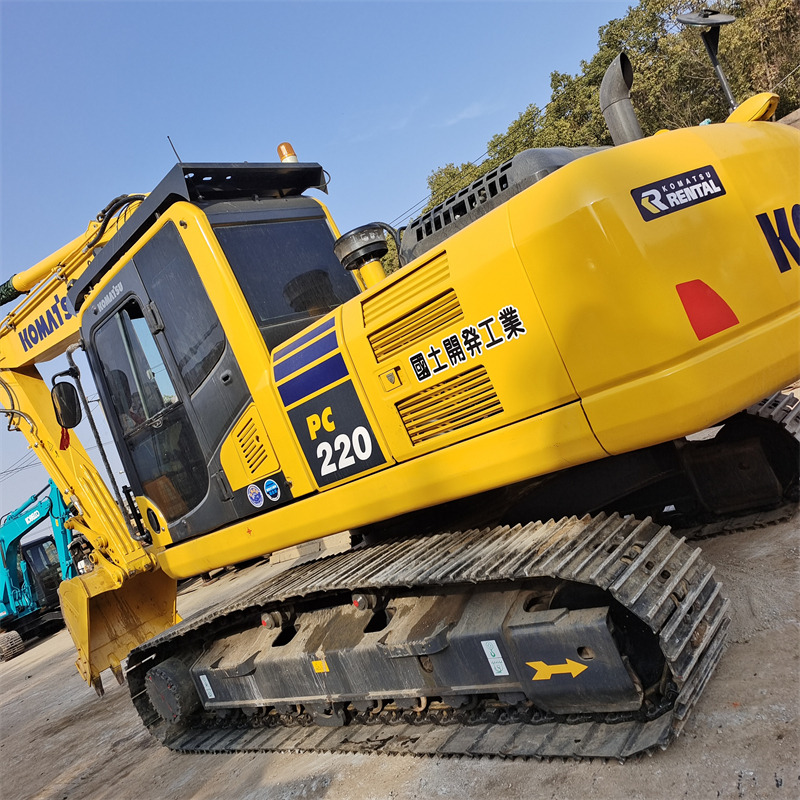 KOMATSU PC 220 - 8 N 1 - Гусеничный экскаватор: фото 1 KOMATSU PC 220 - 8 N 1 - Гусеничный экскаватор: фото 1