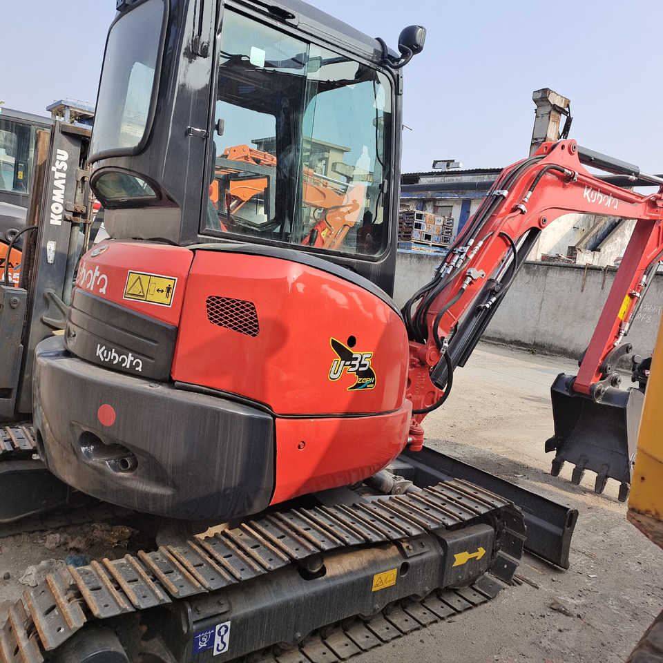 KUBOTA U 35 Kubota - Мини-экскаватор: фото 1 KUBOTA U 35 Kubota - Мини-экскаватор: фото 1