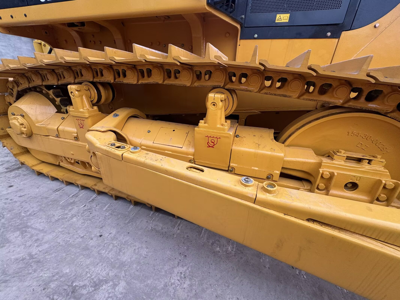 SHANTUI SD22F 220HP Forest Logging Lumbering Dozer with Winch - Бульдозер: фото 4 SHANTUI SD22F 220HP Forest Logging Lumbering Dozer with Winch - Бульдозер: фото 4