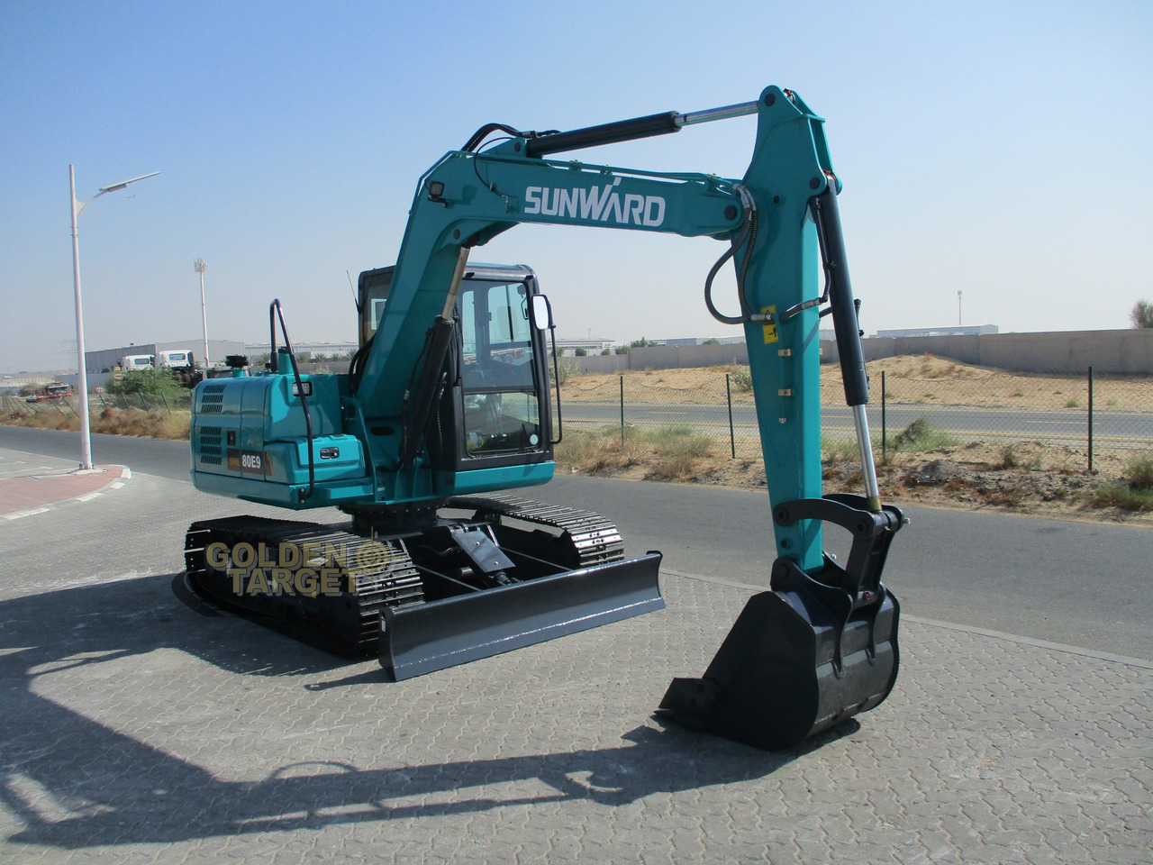 SUNWARD SWE80E9 Mini Hydraulic Excavator - Мини-экскаватор: фото 1