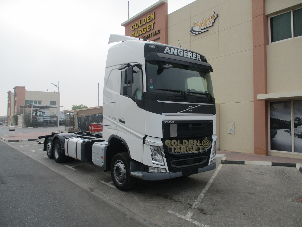 Volvo FH460 6×2 Chassis - Грузовик-шасси: фото 1