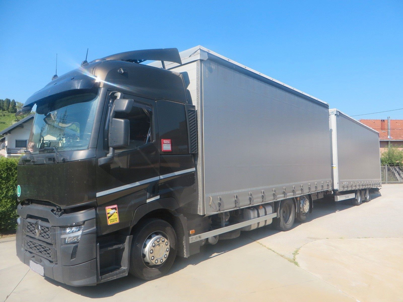 Renault T480 SC 6x2 tandem jumbo 116m3 - Тентованный грузовик: фото 1 Renault T480 SC 6x2 tandem jumbo 116m3 - Тентованный грузовик: фото 1