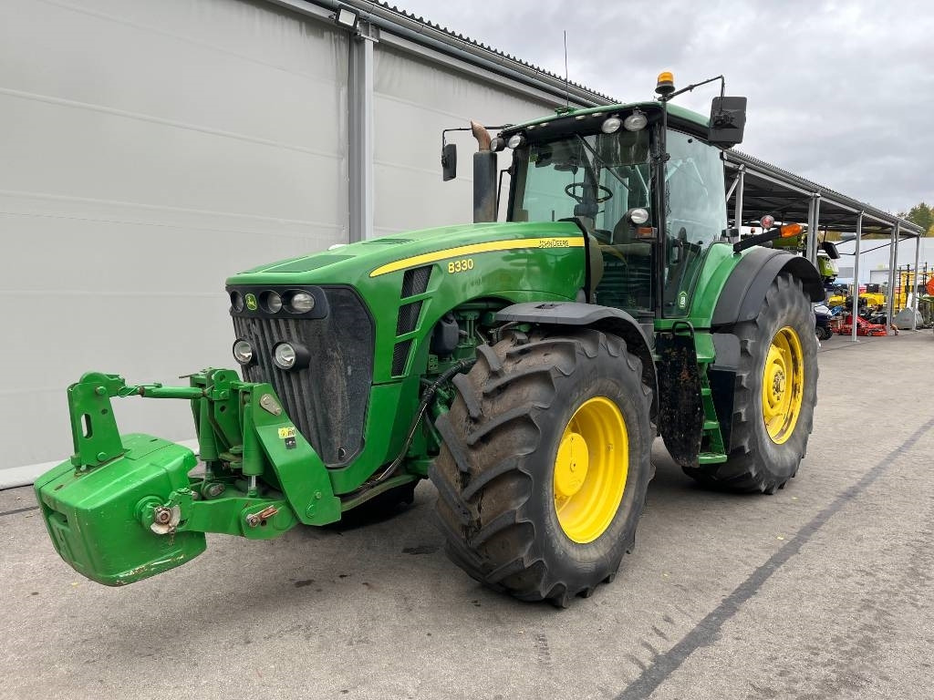John Deere 8330 AutoPower - Трактор: фото 1 John Deere 8330 AutoPower - Трактор: фото 1