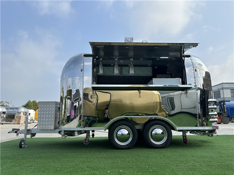 HUANMAI Burger Food Truck Beverage Food Trailer - Торговый прицеп: фото 1 HUANMAI Burger Food Truck Beverage Food Trailer - Торговый прицеп: фото 1