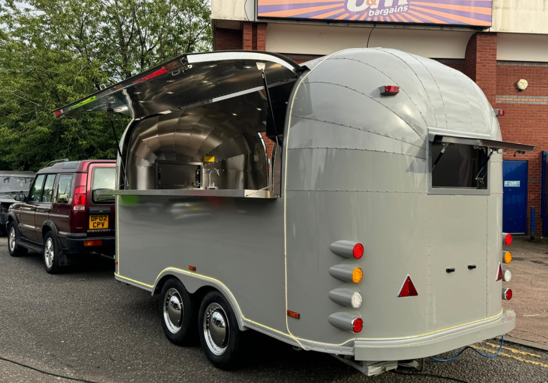 Remorque Food Truck Burger Food Truck,Coffee Food Trailers,Catering Trailer - Торговый прицеп: фото 1 Remorque Food Truck Burger Food Truck,Coffee Food Trailers,Catering Trailer - Торговый прицеп: фото 1