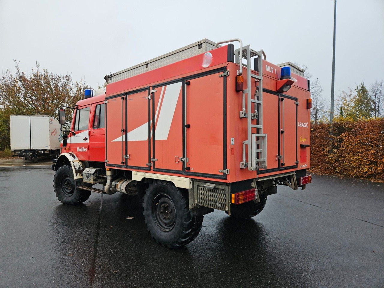 Unimog U4000 4x4 DOKA Tanklöschfahrzeug Feuerwehr - Грузовик-цистерна: фото 3 Unimog U4000 4x4 DOKA Tanklöschfahrzeug Feuerwehr - Грузовик-цистерна: фото 3