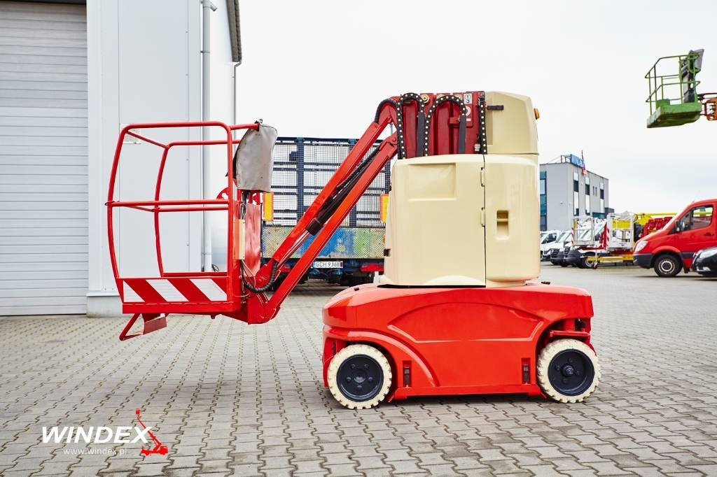 JLG TOUCAN T1010 - Вертикальный мачтовый подъемник: фото 1 JLG TOUCAN T1010 - Вертикальный мачтовый подъемник: фото 1
