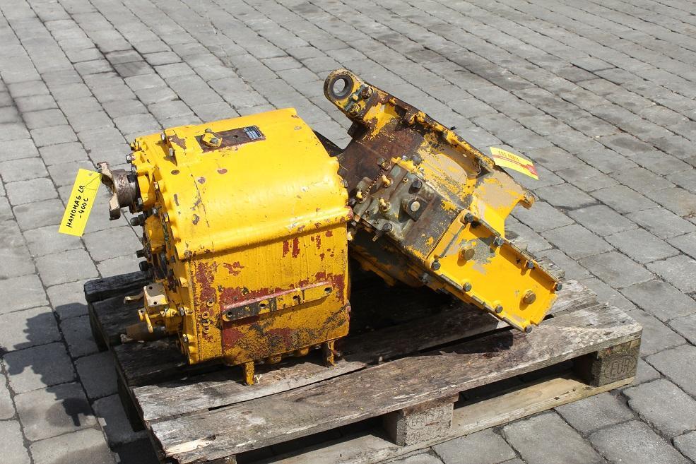 Hanomag D 400 C Lade o. PL Raupe - Трансмиссия для Строительной техники: фото 1 Hanomag D 400 C Lade o. PL Raupe - Трансмиссия для Строительной техники: фото 1