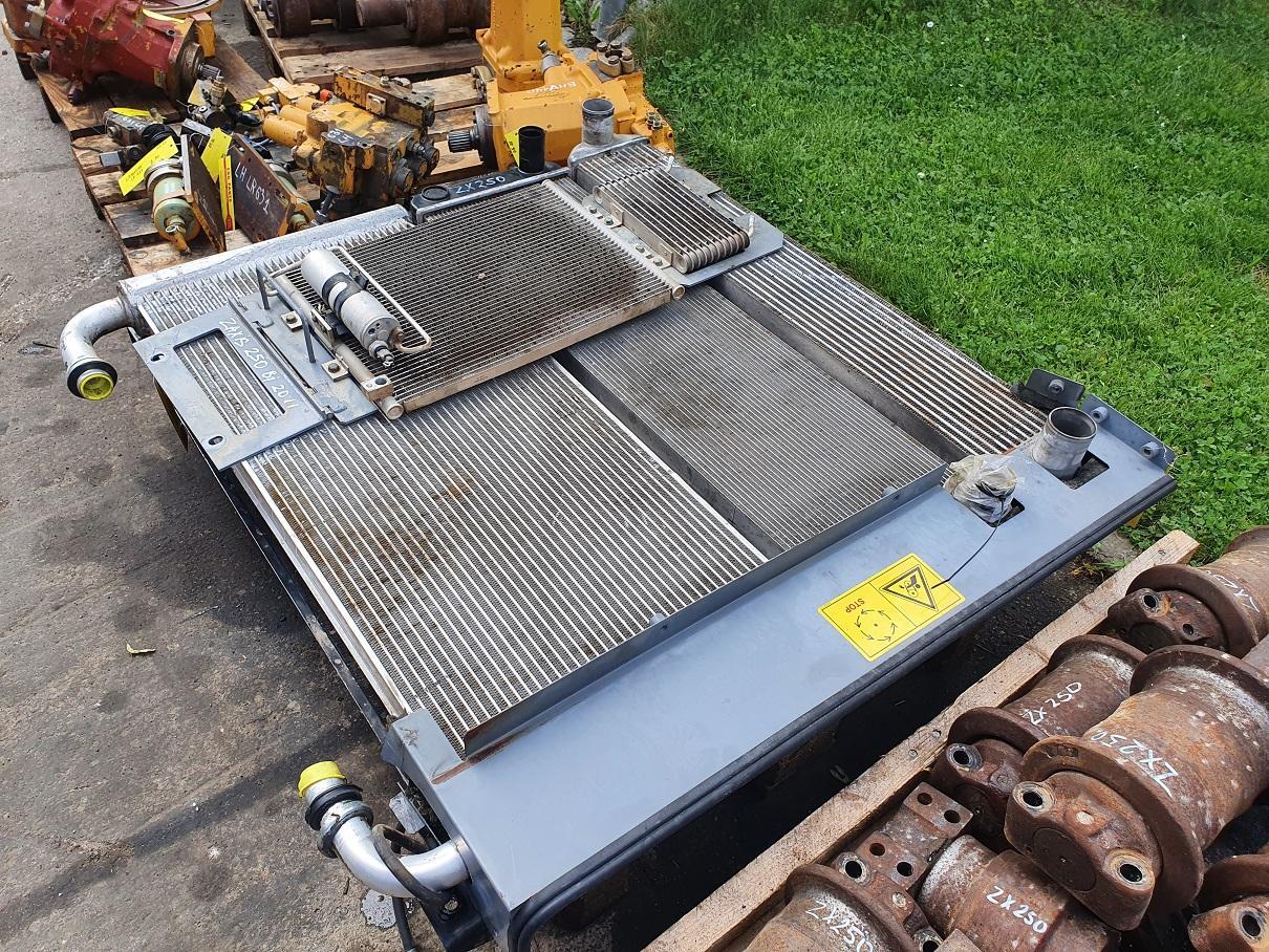 Hitachi ZX 250 LC N 3 - Система охлаждения для Строительной техники: фото 1