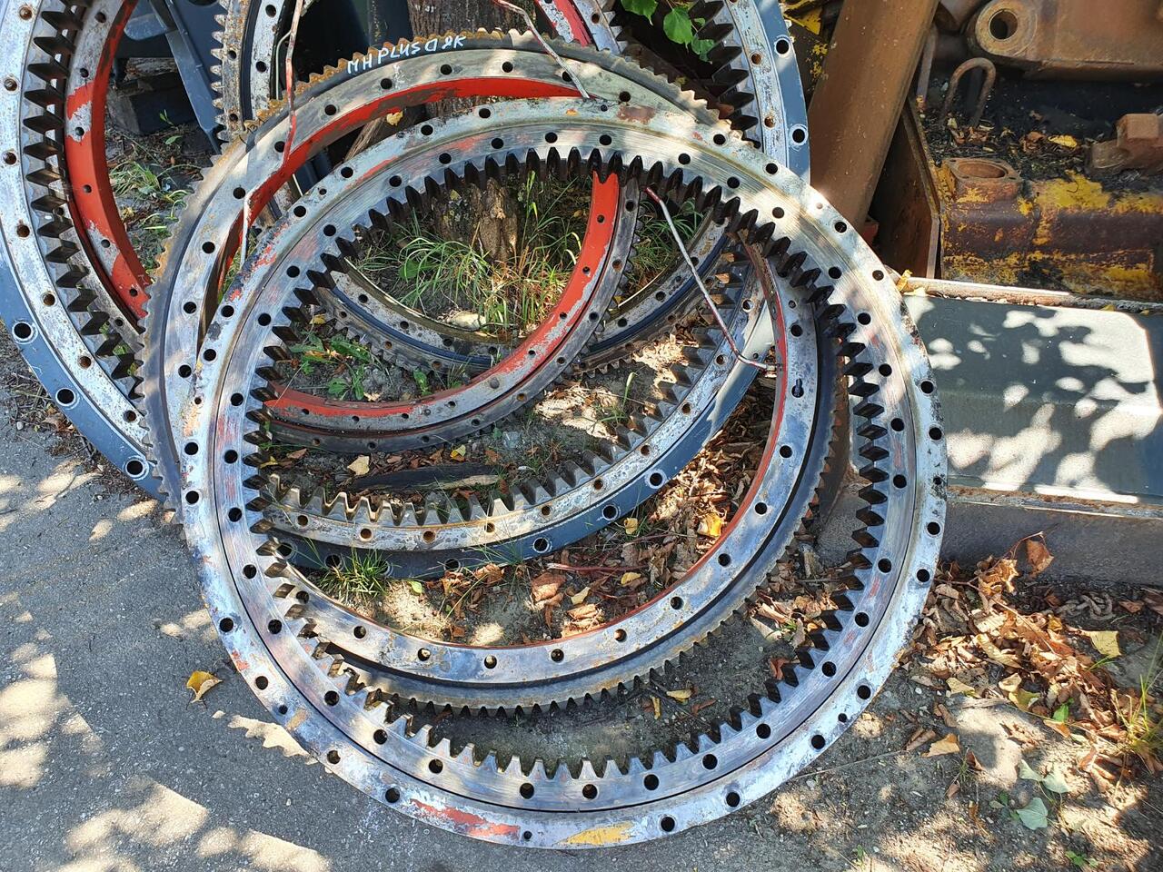 Liebherr A 911 - Поворотное кольцо для Строительной техники: фото 1 Liebherr A 911 - Поворотное кольцо для Строительной техники: фото 1