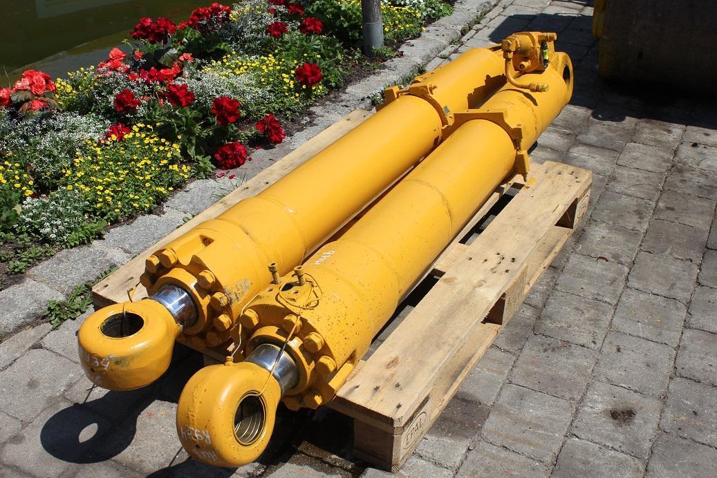 Liebherr R 934 LIT - Гидравлический цилиндр для Строительной техники: фото 1 Liebherr R 934 LIT - Гидравлический цилиндр для Строительной техники: фото 1