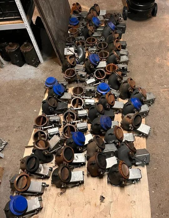 IVECO STRALIS E6 HAMULEC GÓRSKI ZAWÓR 5801860438 IVECO STRALIS EURO 6 5801860438  IVECO - Детали тормозной системы для Грузовиков: фото 1