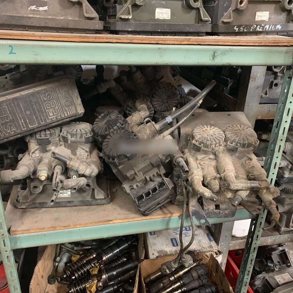 Knorr-Bremse Dwukanałowy 81.52106.6042   MAN TGA TGX TGS truck - Тормозной клапан для Грузовиков: фото 1