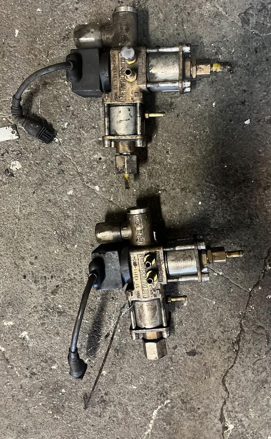 MAN 5113111-6054 MAN truck - Клапан для Грузовиков: фото 1 MAN 5113111-6054 MAN truck - Клапан для Грузовиков: фото 1