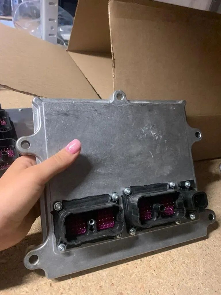 Nowy Sterownik Komputer Silnika ECU Cummins P4354531 CM2850A - Блок управления для Грузовиков: фото 1 Nowy Sterownik Komputer Silnika ECU Cummins P4354531 CM2850A - Блок управления для Грузовиков: фото 1