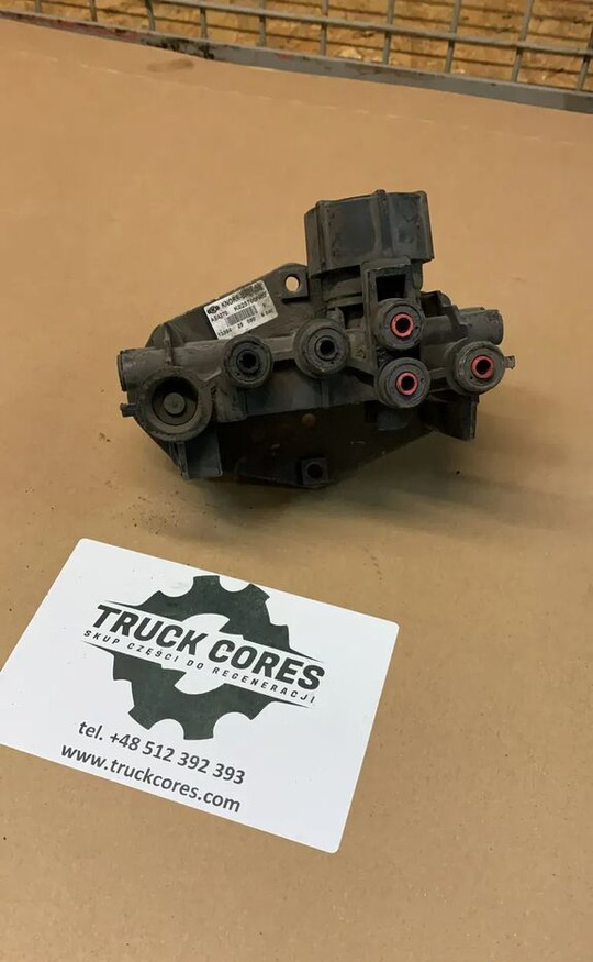 Zawór Luzujący Naczepy AE4370 / K025700N00 KNORR BREMSE - Тормозной клапан для Грузовиков: фото 1