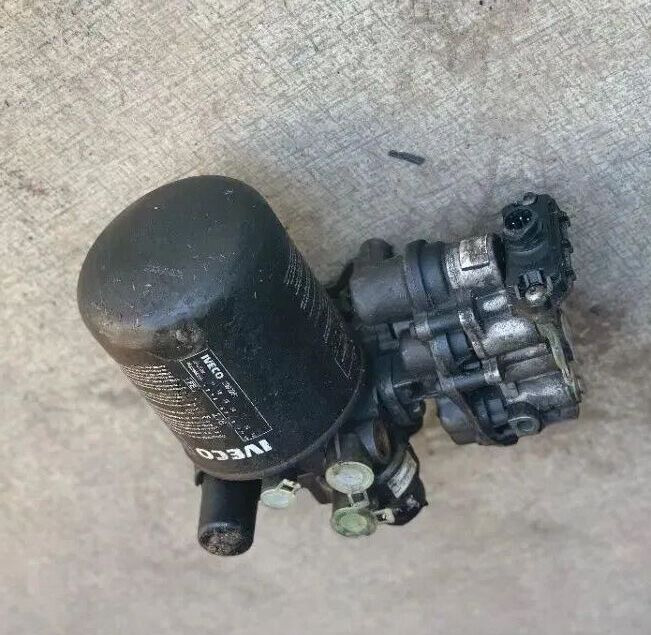 Zespół Przygotowania Powietrza IVECO Stralis LA8609 Knorr Bremse LA8609 - Тормозной клапан для Грузовиков: фото 1 Zespół Przygotowania Powietrza IVECO Stralis LA8609 Knorr Bremse LA8609 - Тормозной клапан для Грузовиков: фото 1