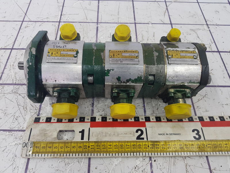 Faun ATF 30-2 3 way gear pump - Гидравлический насос для Кранов: фото 1 Faun ATF 30-2 3 way gear pump - Гидравлический насос для Кранов: фото 1