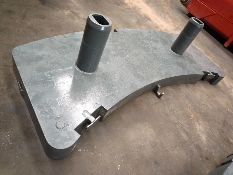 Grove GMK 4075 counterweight 3,3 ton - Противовес для Строительной техники: фото 1