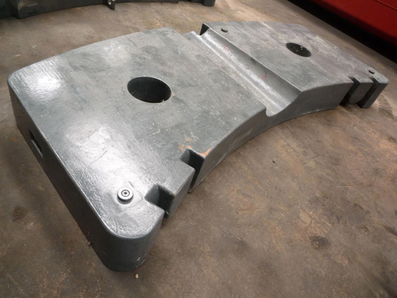 Grove GMK 4075 counterweight 4,0 ton - Противовес для Строительной техники: фото 1