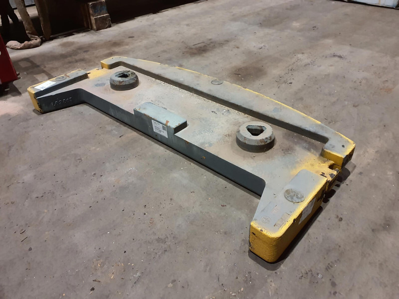 Liebherr LTM 1050-1 counterweight 2,0 ton - Противовес для Строительной техники: фото 1 Liebherr LTM 1050-1 counterweight 2,0 ton - Противовес для Строительной техники: фото 1