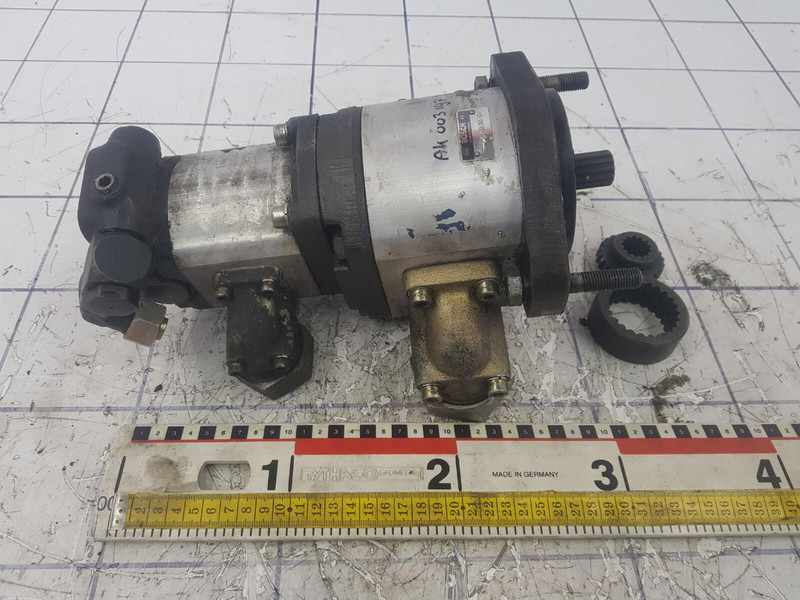 Liebherr LTM 1060 dual gear pump - Гидравлический насос для Кранов: фото 1 Liebherr LTM 1060 dual gear pump - Гидравлический насос для Кранов: фото 1