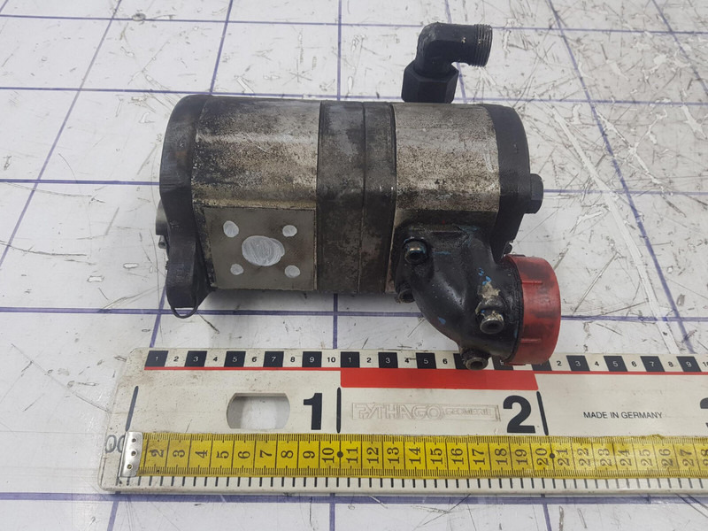 Liebherr LTM 1070 dual gear pump - Гидравлический насос для Кранов: фото 1