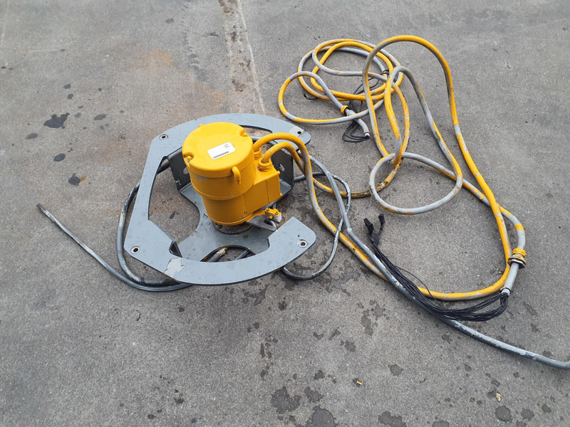 Liebherr LTM 1130-5.1 collecting ring - Электрическая система для Кранов: фото 1 Liebherr LTM 1130-5.1 collecting ring - Электрическая система для Кранов: фото 1