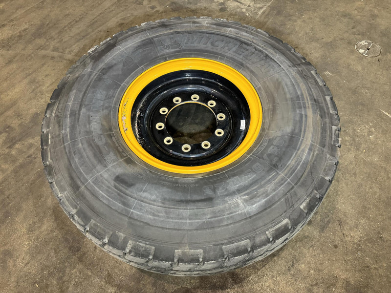 Michelin Wheel 445/95R25 10 12.3 1p - Шины и диски для Кранов: фото 1 Michelin Wheel 445/95R25 10 12.3 1p - Шины и диски для Кранов: фото 1