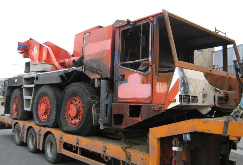 Terex AC 155 for parts - Вседорожный кран: фото 1 Terex AC 155 for parts - Вседорожный кран: фото 1