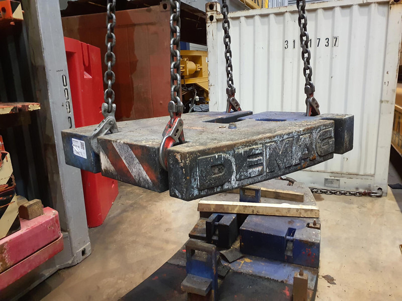 Terex AC 205 counterweight left side 1,9 ton - Противовес для Строительной техники: фото 1