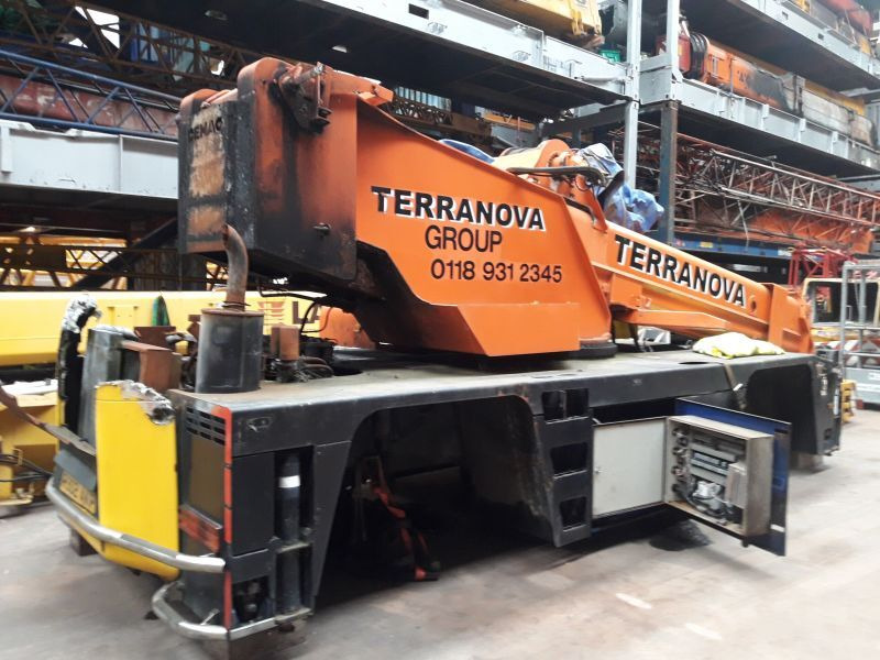Terex AC 75 for parts - Вседорожный кран: фото 1 Terex AC 75 for parts - Вседорожный кран: фото 1