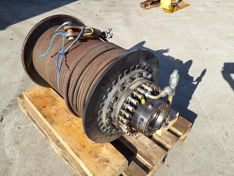 Terex Terex Challenger 3160 winch - Кран-манипулятор: фото 1