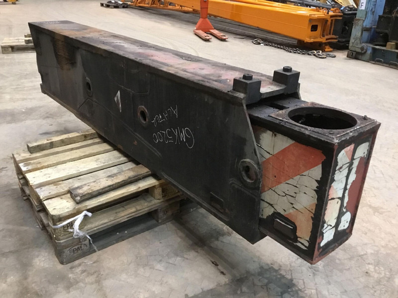 Grove GMK 5200 sliding beam rear - Запчасти для Кранов: фото 1 Grove GMK 5200 sliding beam rear - Запчасти для Кранов: фото 1