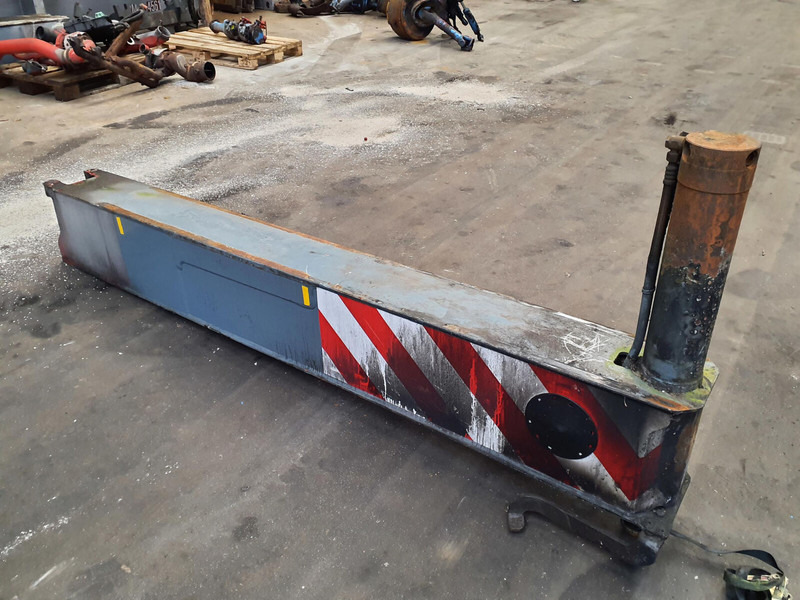 Liebherr LTM 1070-4.1 sliding beam complete front - Запчасти для Кранов: фото 1 Liebherr LTM 1070-4.1 sliding beam complete front - Запчасти для Кранов: фото 1