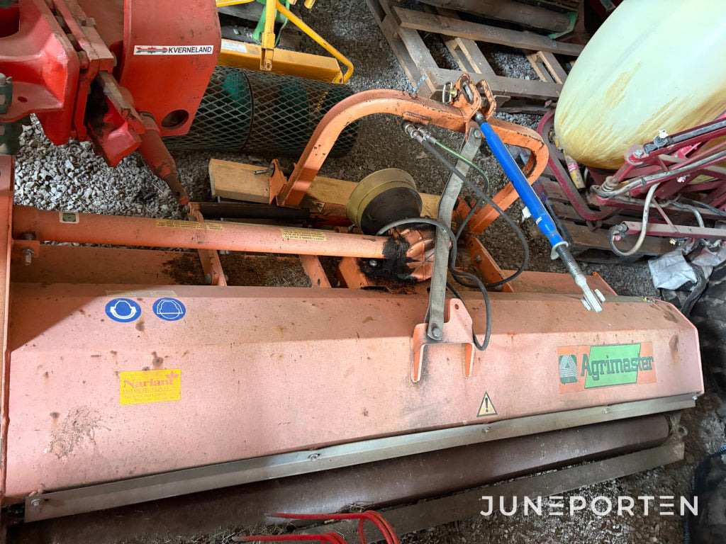 Betesputsare och slagklippare Agrimaster KL 250 SE - Косилка-измельчитель/ Мульчер: фото 3 Betesputsare och slagklippare Agrimaster KL 250 SE - Косилка-измельчитель/ Мульчер: фото 3