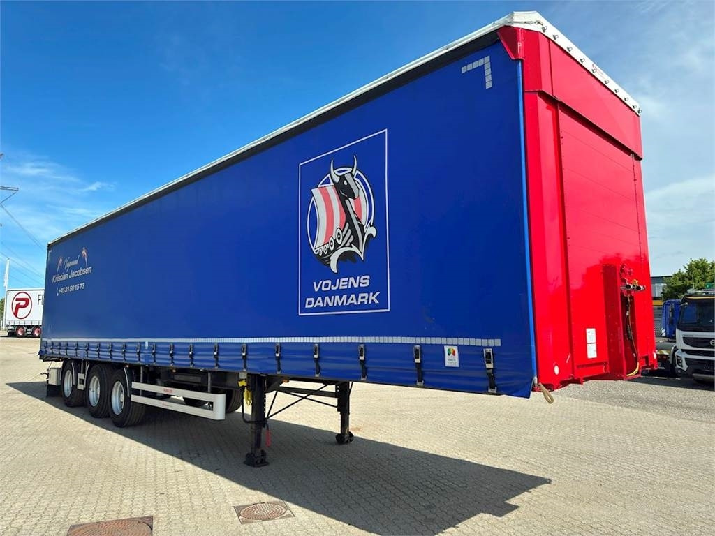 Hangler 3-aks gardintrailer hævetag + skydetag - Тентованный полуприцеп: фото 1 Hangler 3-aks gardintrailer hævetag + skydetag - Тентованный полуприцеп: фото 1
