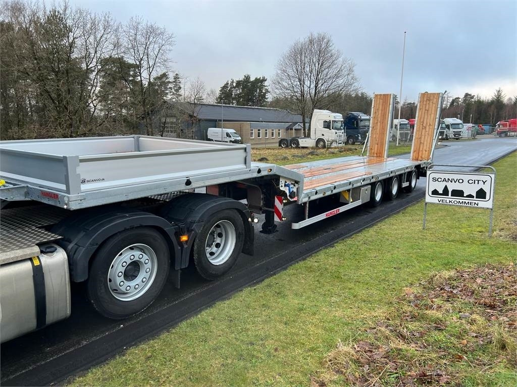 Hangler SDS-H 510-T 3-aks maskintrailer - dobbelt ramper - Низкорамный полуприцеп: фото 1 Hangler SDS-H 510-T 3-aks maskintrailer - dobbelt ramper - Низкорамный полуприцеп: фото 1