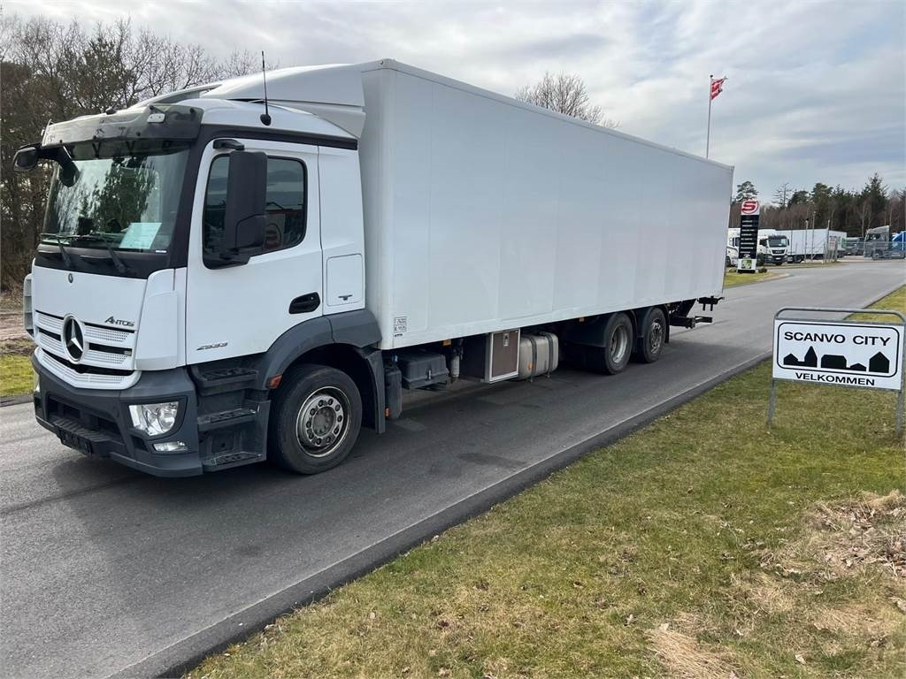 Mercedes-Benz Antos 2533 L - 24 palles  - Грузовик с закрытым кузовом: фото 1